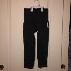 GymShark Seamless Cropped Leggings (v1)